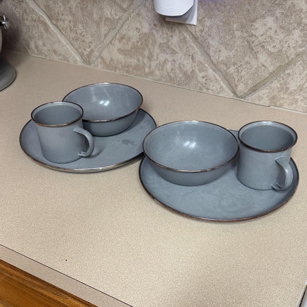 Gray Ceramic Dinnerware Set